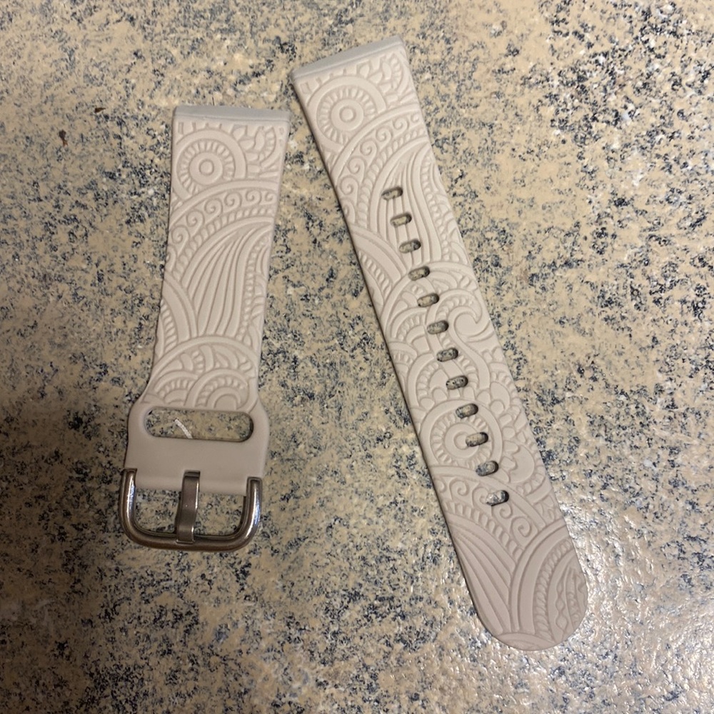 Never used floral smartwatch band - bought wrong one.